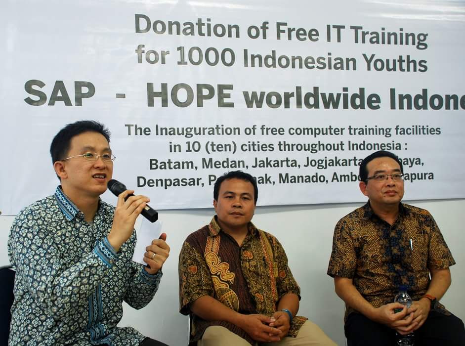 Wujud Komitmen SAP di Bidang Pendidikan Melalui Yayasan HOPE Indonesia